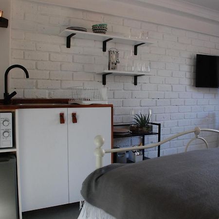 Secure, Private, Queen Room Close To Airport Port Elizabeth Bagian luar foto