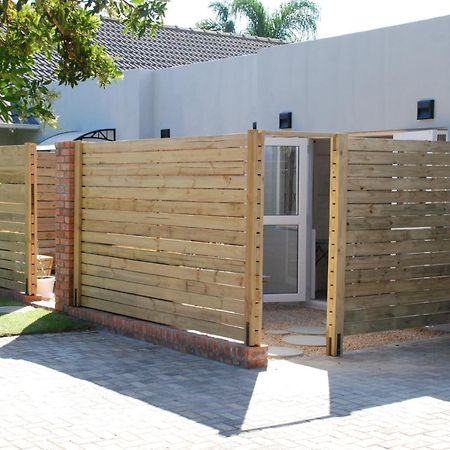 Secure, Private, Queen Room Close To Airport Port Elizabeth Bagian luar foto
