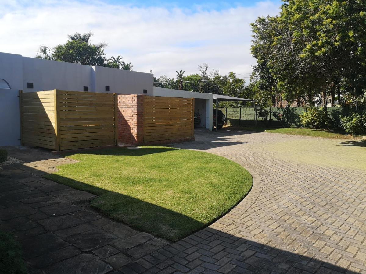 Secure, Private, Queen Room Close To Airport Port Elizabeth Bagian luar foto